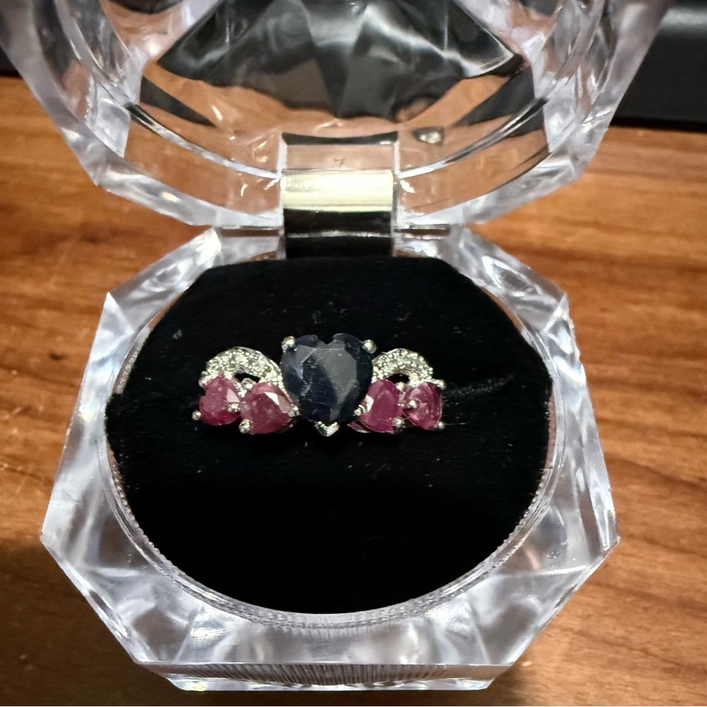 Elegant Heart-Shaped Blue Sapphire and Ruby Stone Ring